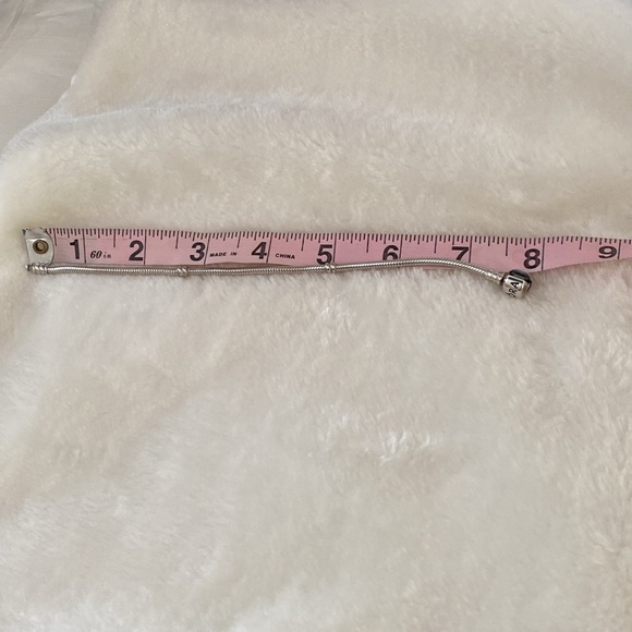 Pandora Moments Snake Chain Bracelet - Picture 10 of 11